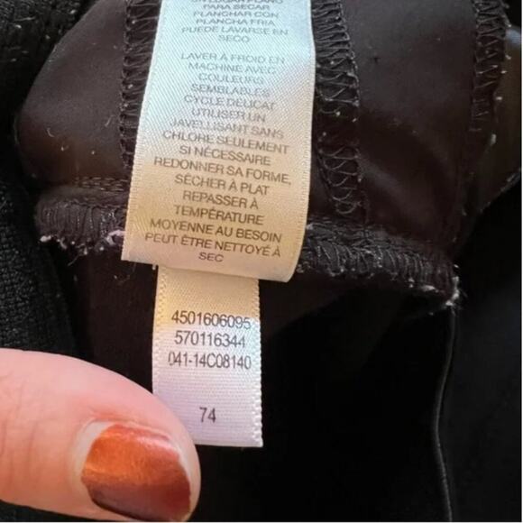 So Slimming By Chico’s Peyton Pants in Black (1 Short) - Picture 8 of 8